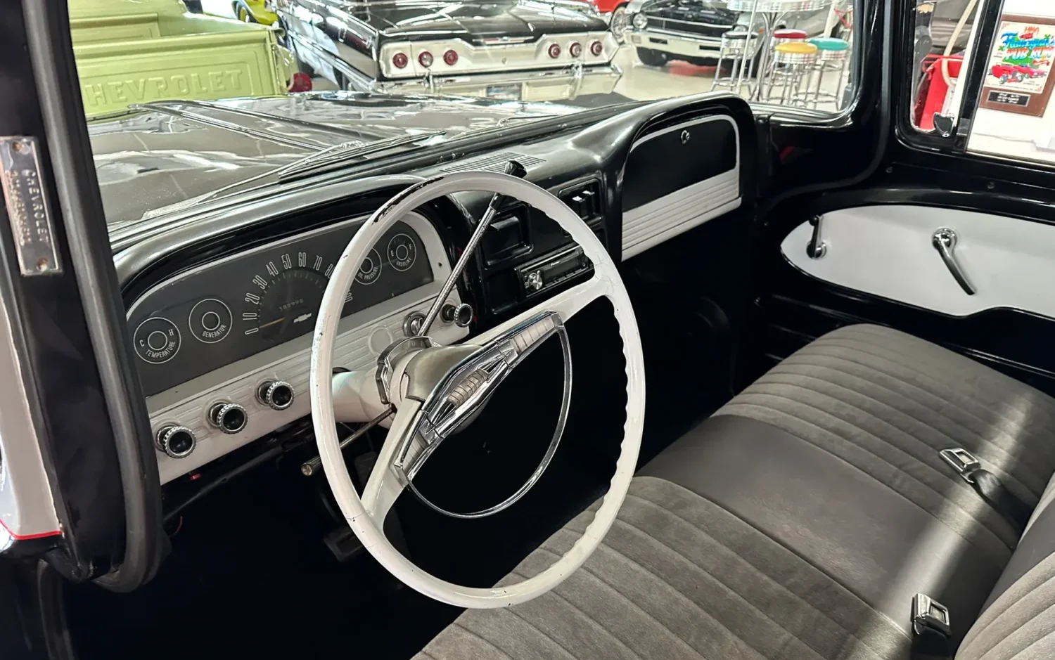 1962-chevrolet-c10 (28)
