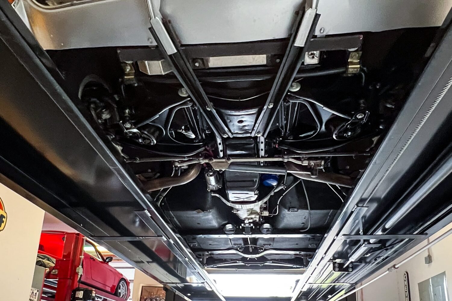 1964_chevrolet_corvette_1964_chevrolet_corvette_9b9fb442-94f3-4499-b45c-ec31468cb630-B468cY-94847-94848-scaled