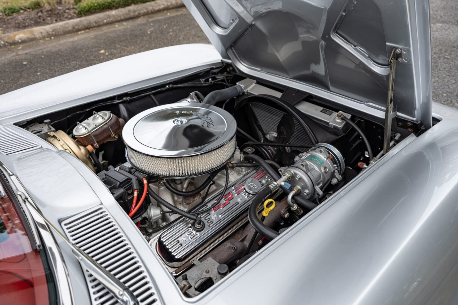 1964_chevrolet_corvette_1964_chevrolet_corvette_e08c70f7-fc99-4f82-b75e-b253cec33b54-6sGBkP-94721-94722-scaled