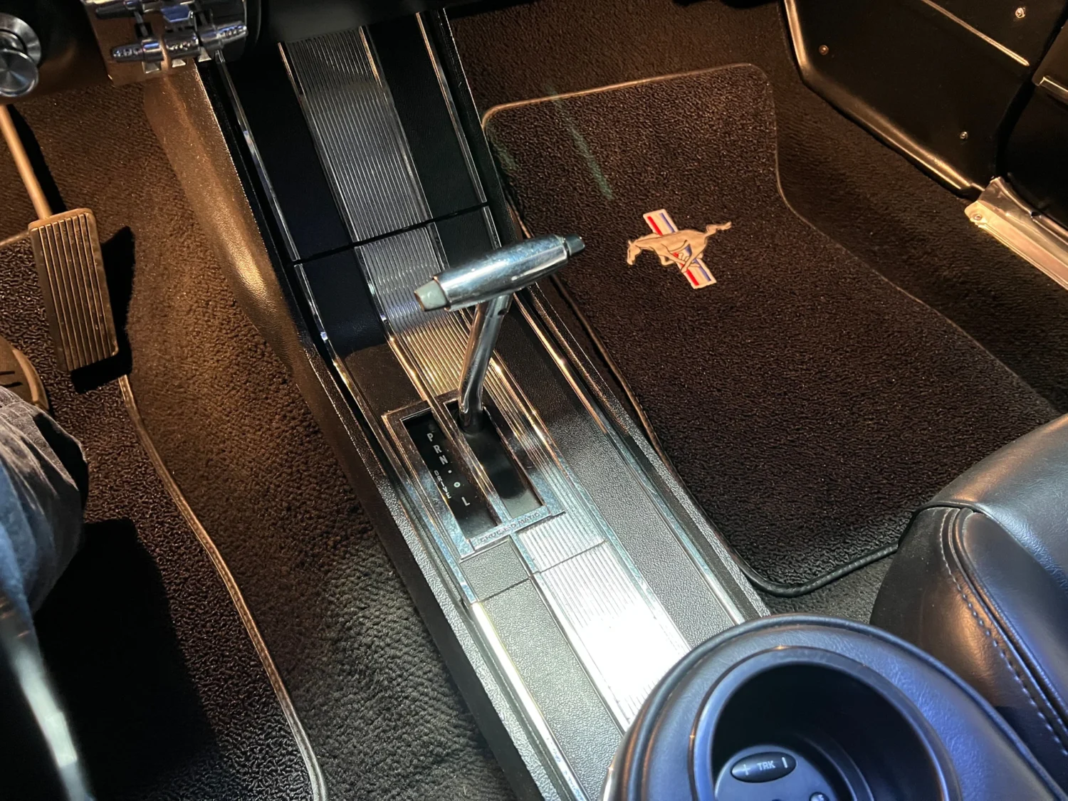 1965-ford-mustang (39)