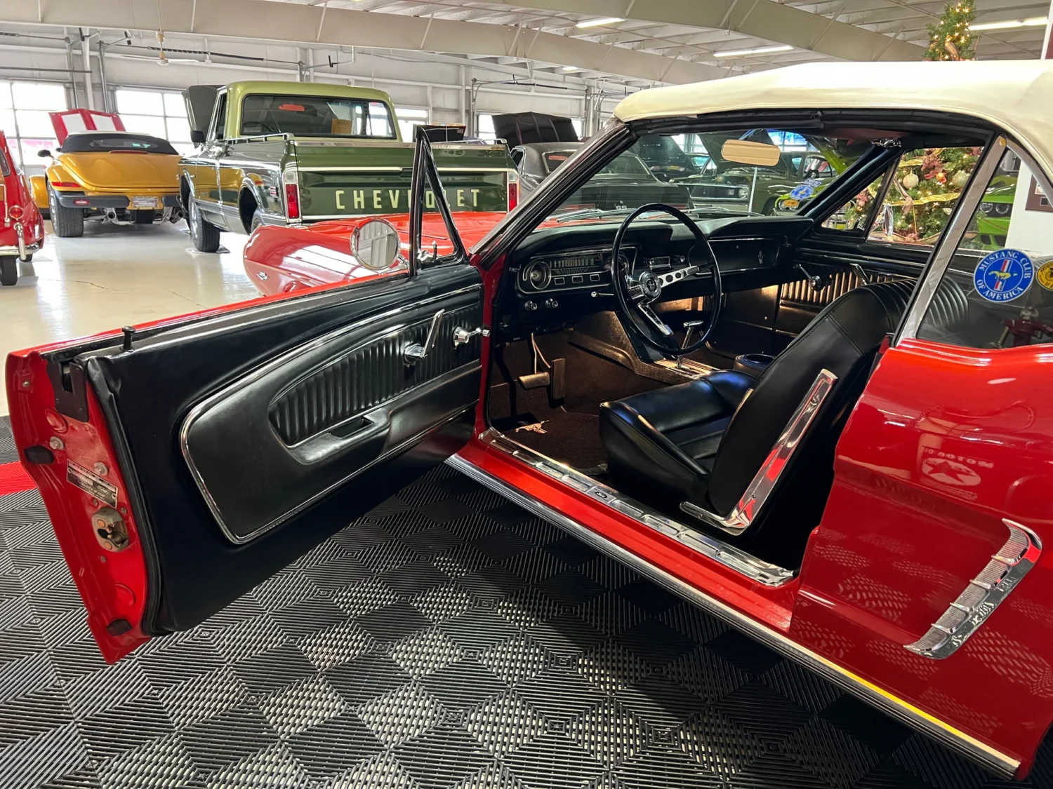 1965-ford-mustang (49)