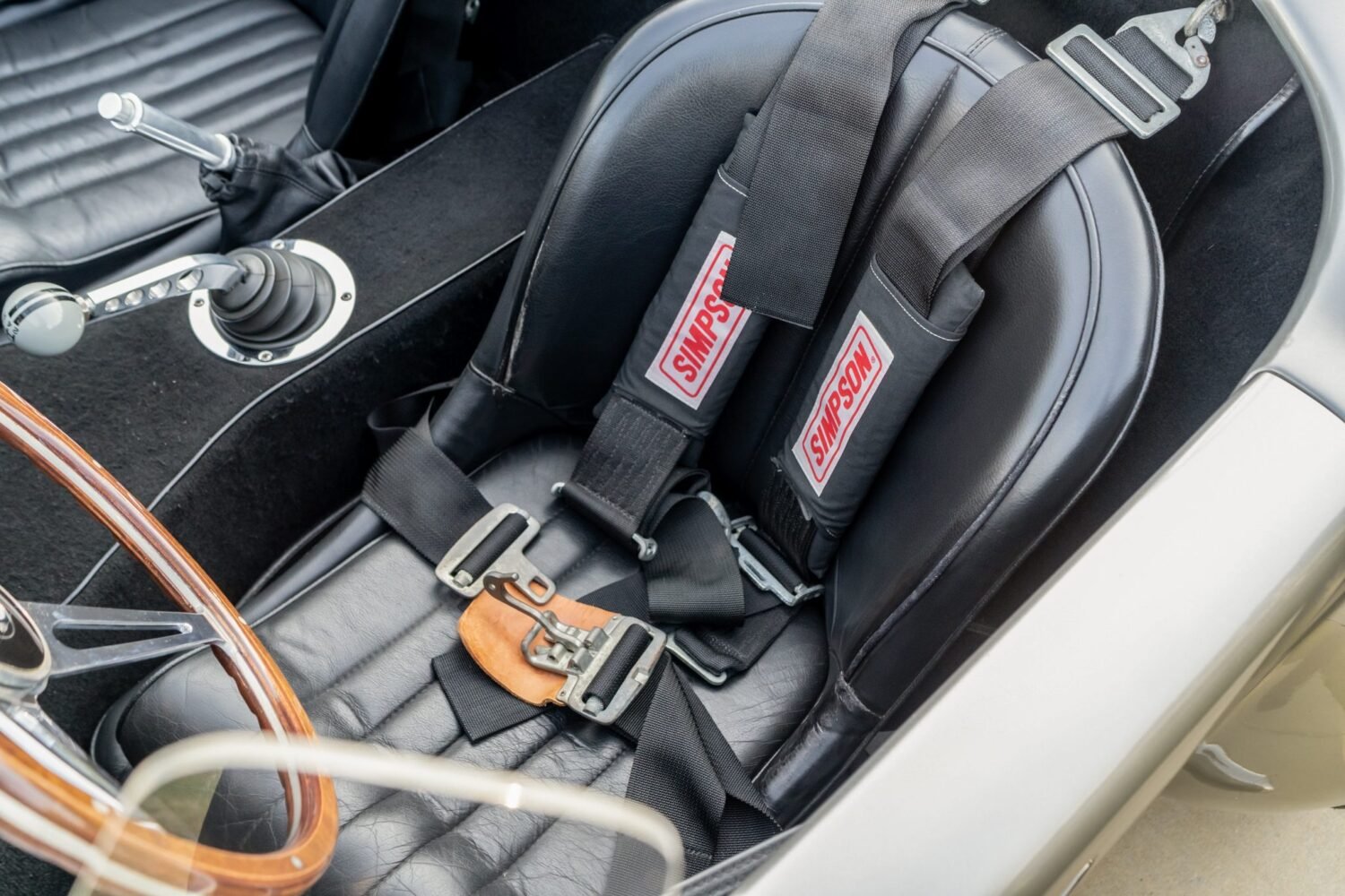 1965_shelby_cobra-replica_1965_shelby_cobra-replica_b88198f6-1082-46a2-b8aa-aaa36d66dba0-5j46Bn-88246-88249-scaled