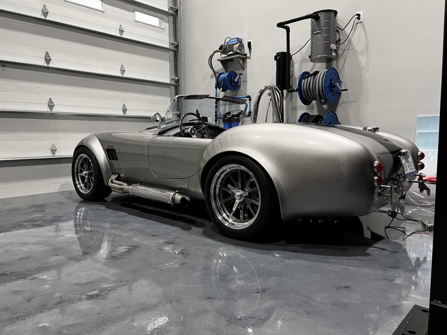 1965_shelby_cobra-replica_IMG_4225-47704-scaled