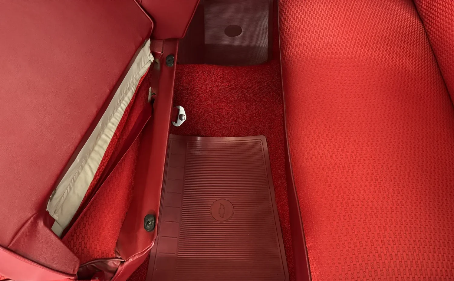 1966-chevrolet-biscayne-l72 (49)