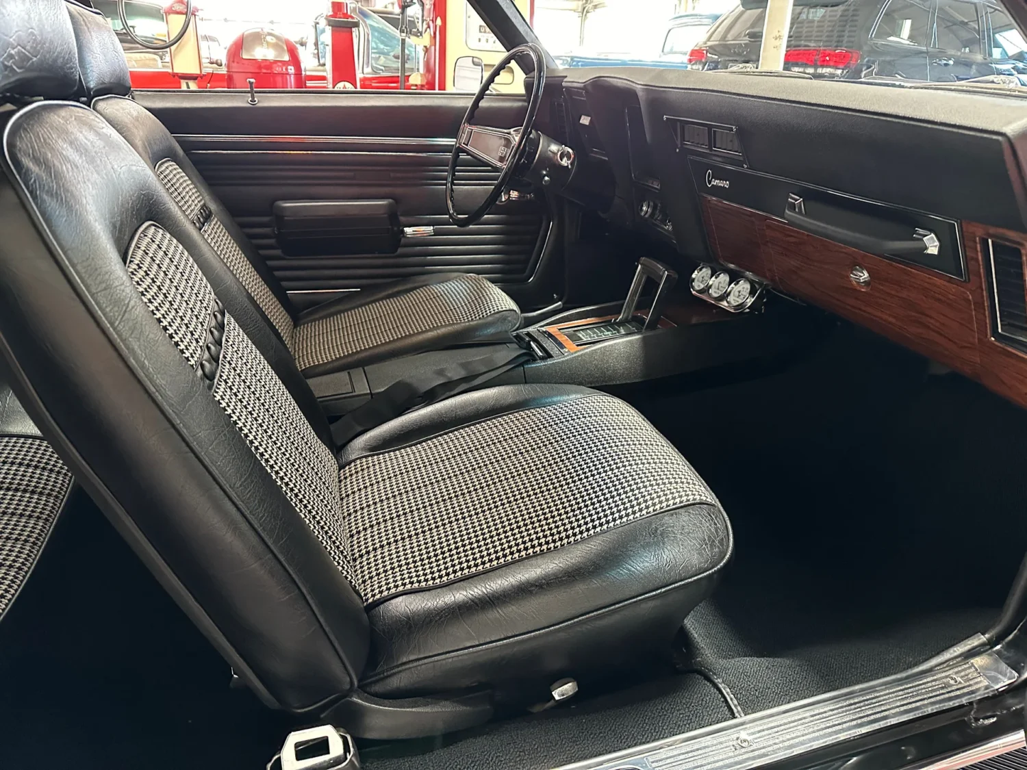 1969-chevrolet-camaro (19)