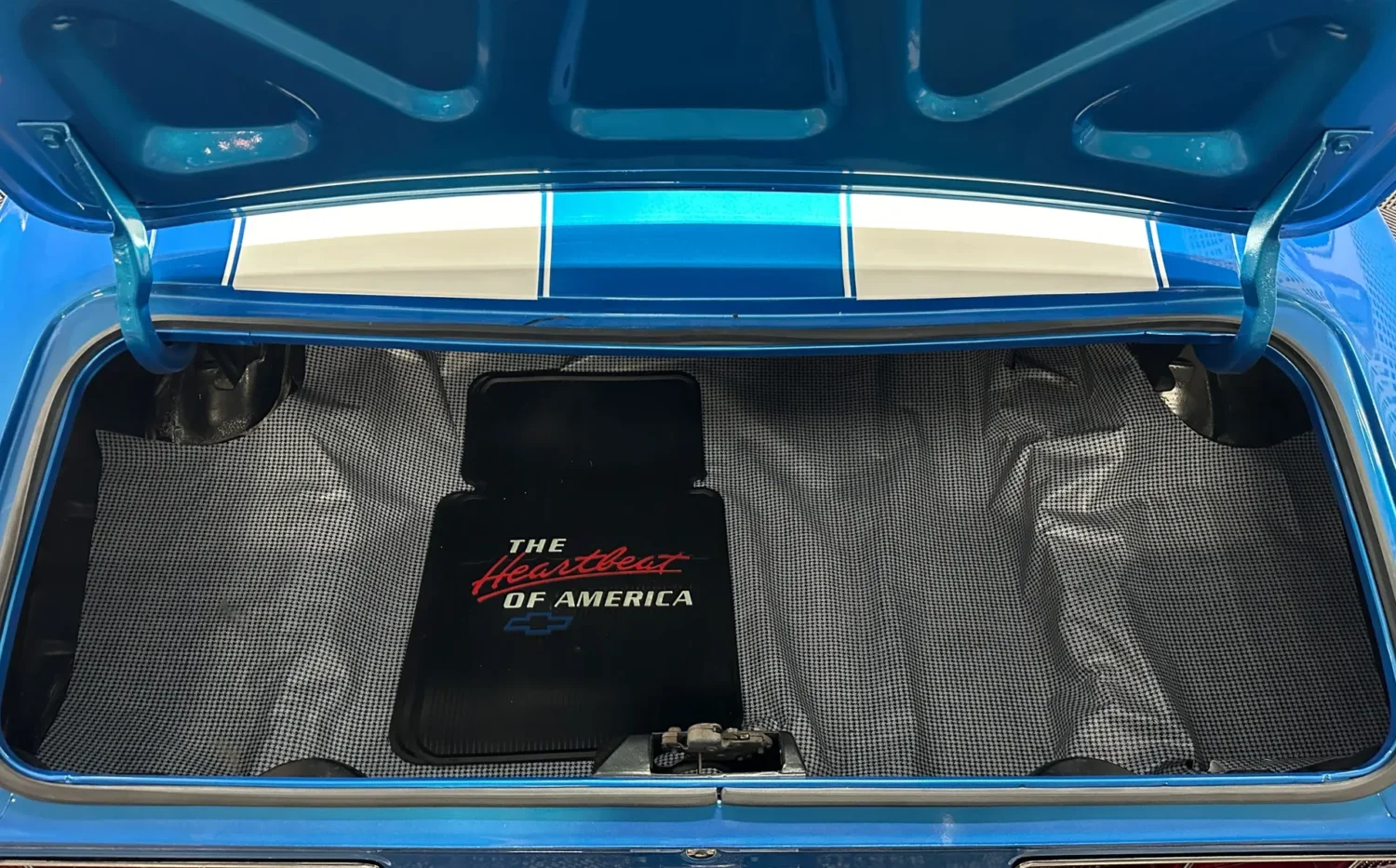 1969-chevrolet-camaro (23)