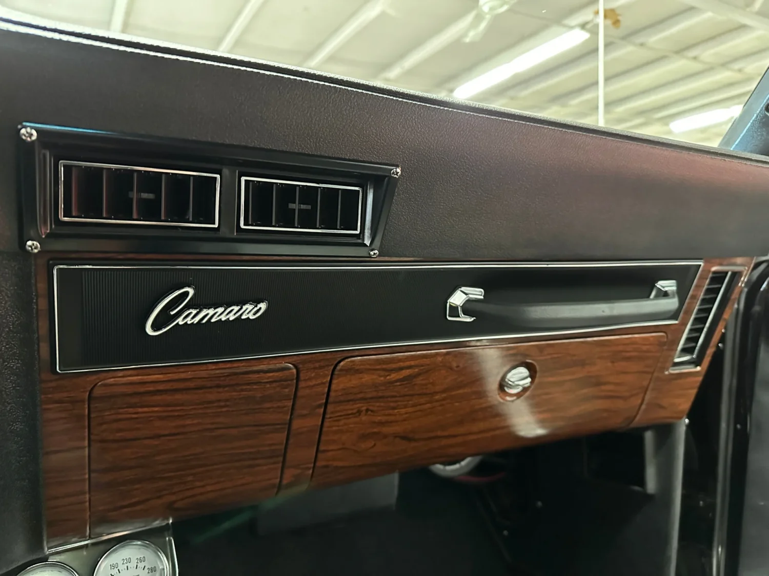 1969-chevrolet-camaro (30)