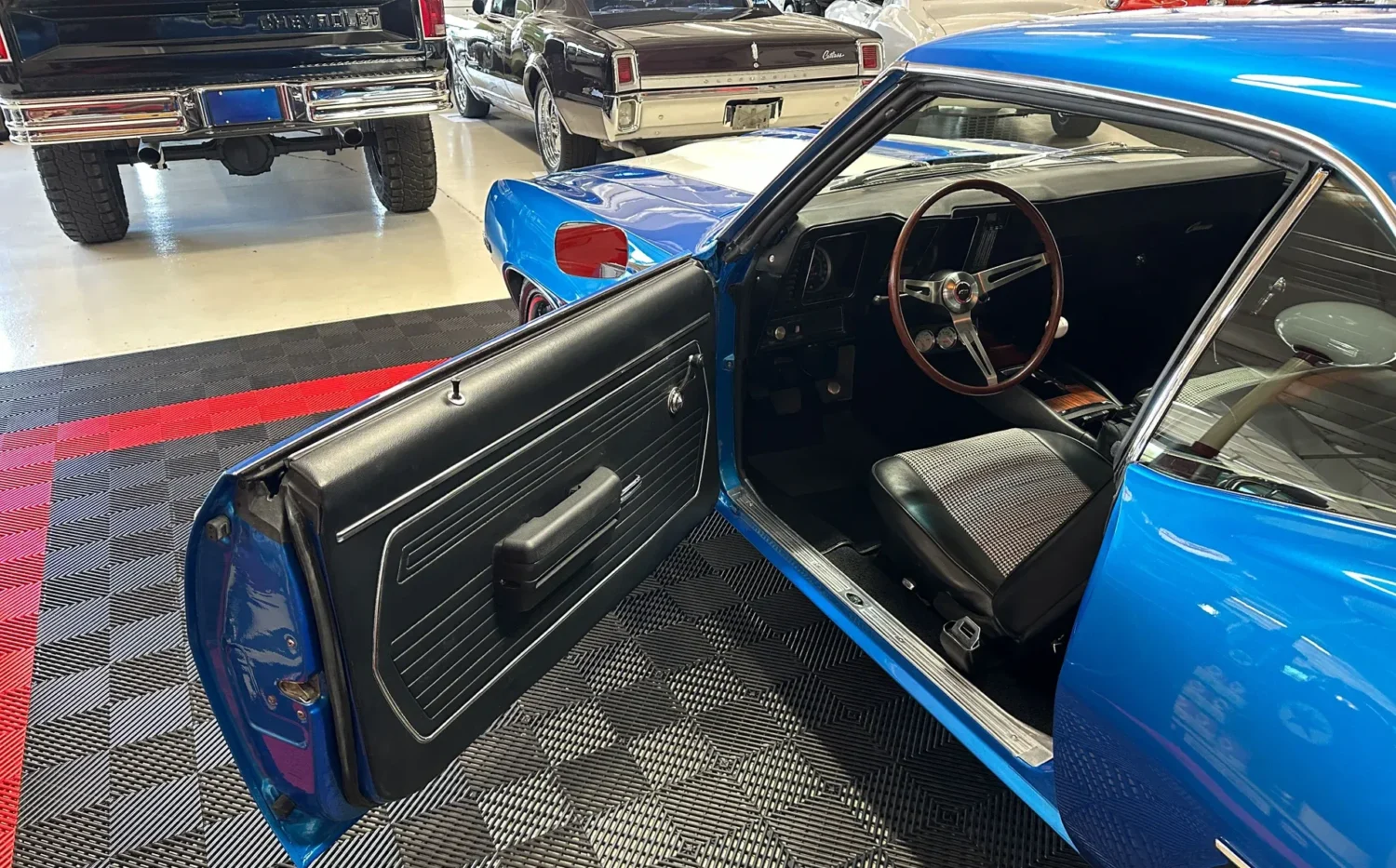 1969-chevrolet-camaro (40)