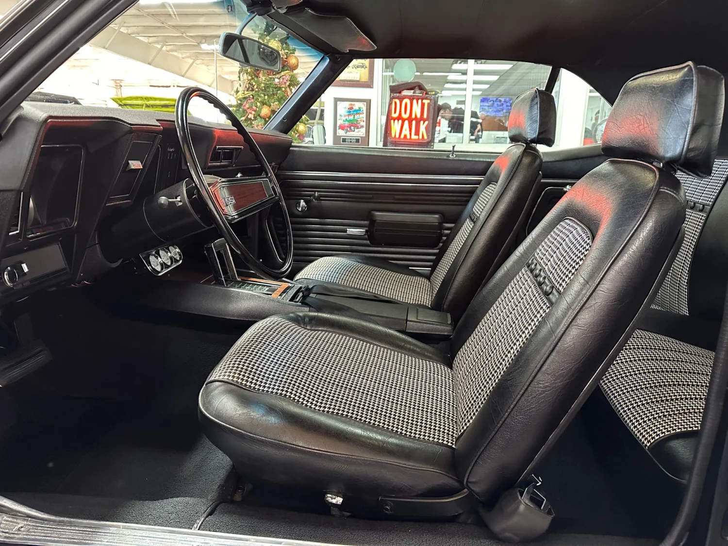 1969-chevrolet-camaro (45)